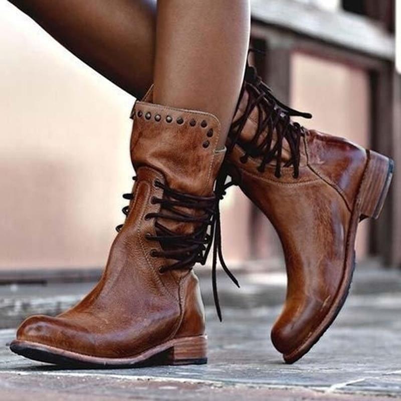 Daphne Leather Boots – Timeless Model with Lasting Comfort & Versatile Elegance