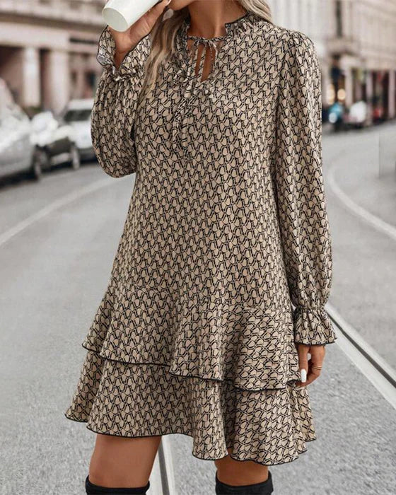 Vestido Mulher Stella – Vestido Elegante com Mangas Compridas, Corte Descontraído e Estilo Intemporal