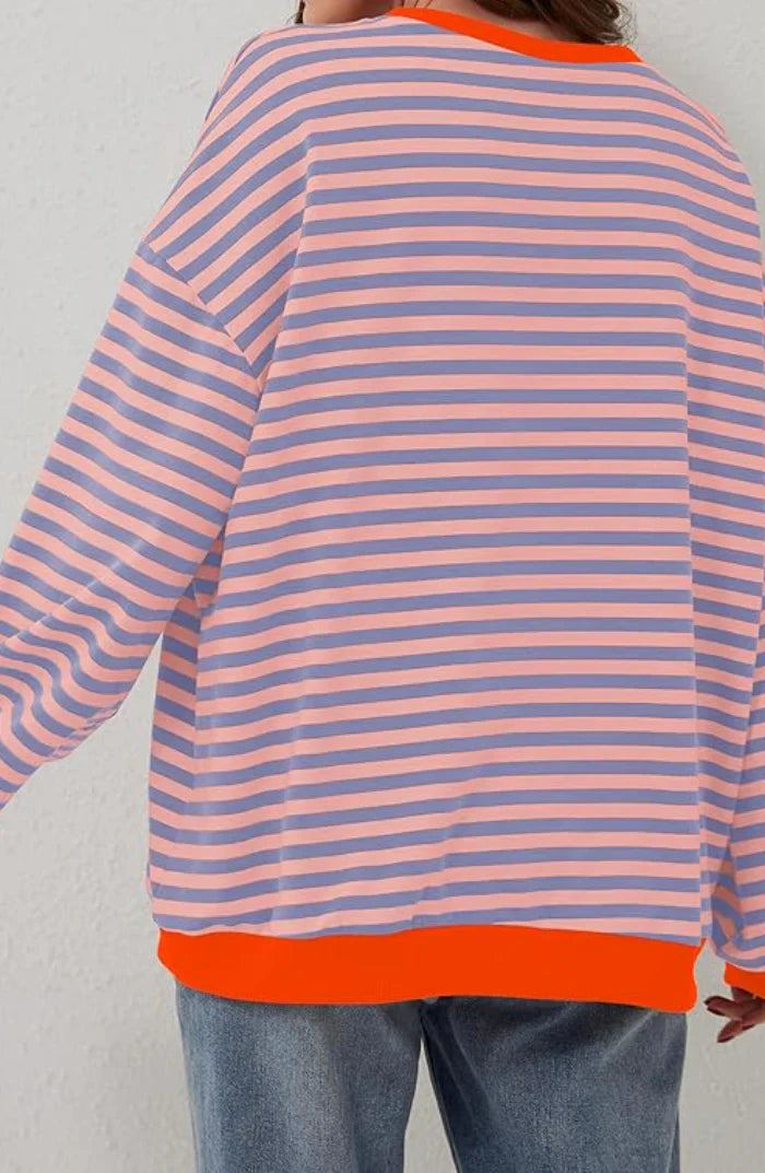 Bluza Mila Oversized – wygodna bluza z klasycznymi paskami i kontrastowymi detalami