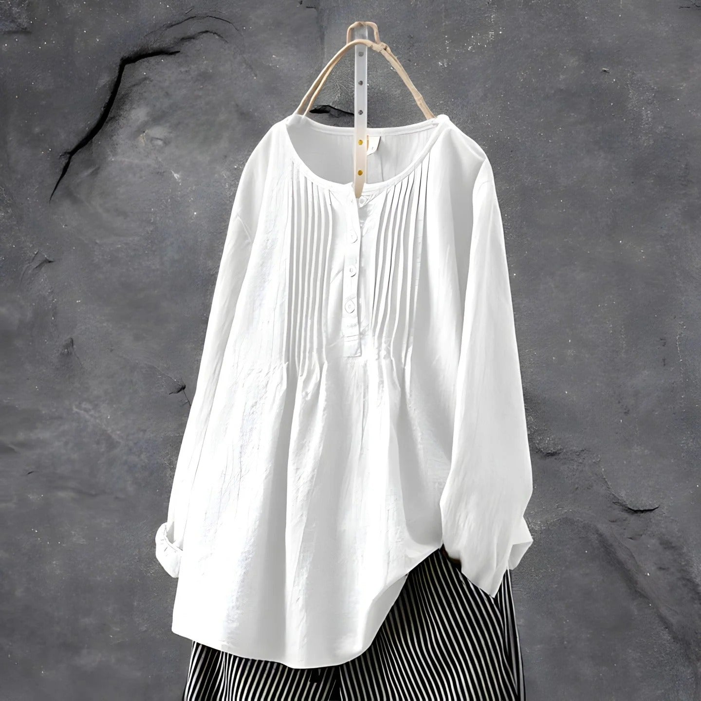 Női Oversize Blúz Vanessa – Elegáns Bő Felső Prémium Anyagból Minden Alkalomra