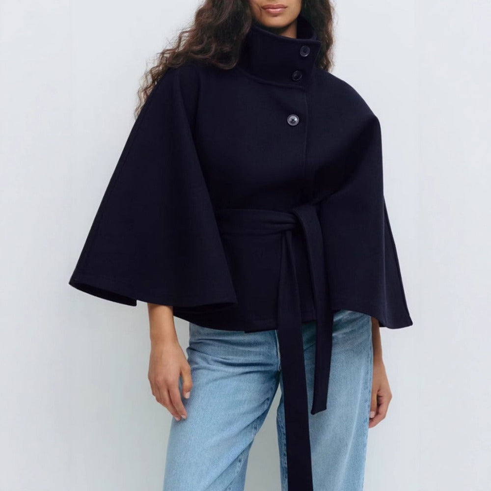 Charlotte Manteau Cape Femme – Col Haut & Ceinture Ajustable pour Eleganz und Winterwärme