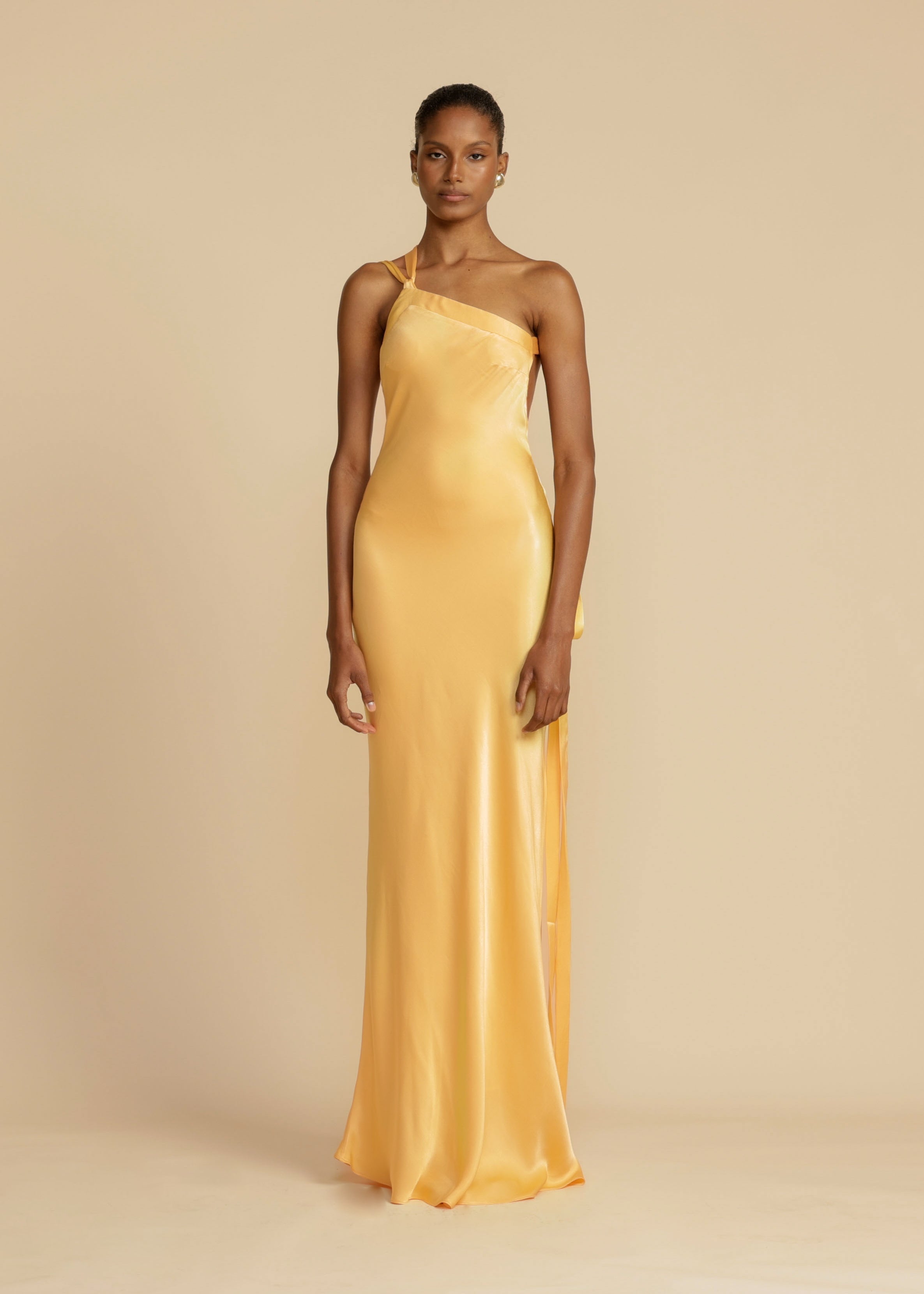 Elena Robe Longue Femme – Rochie de seară din satin de mătase cu spate gol și decolteu asimetric