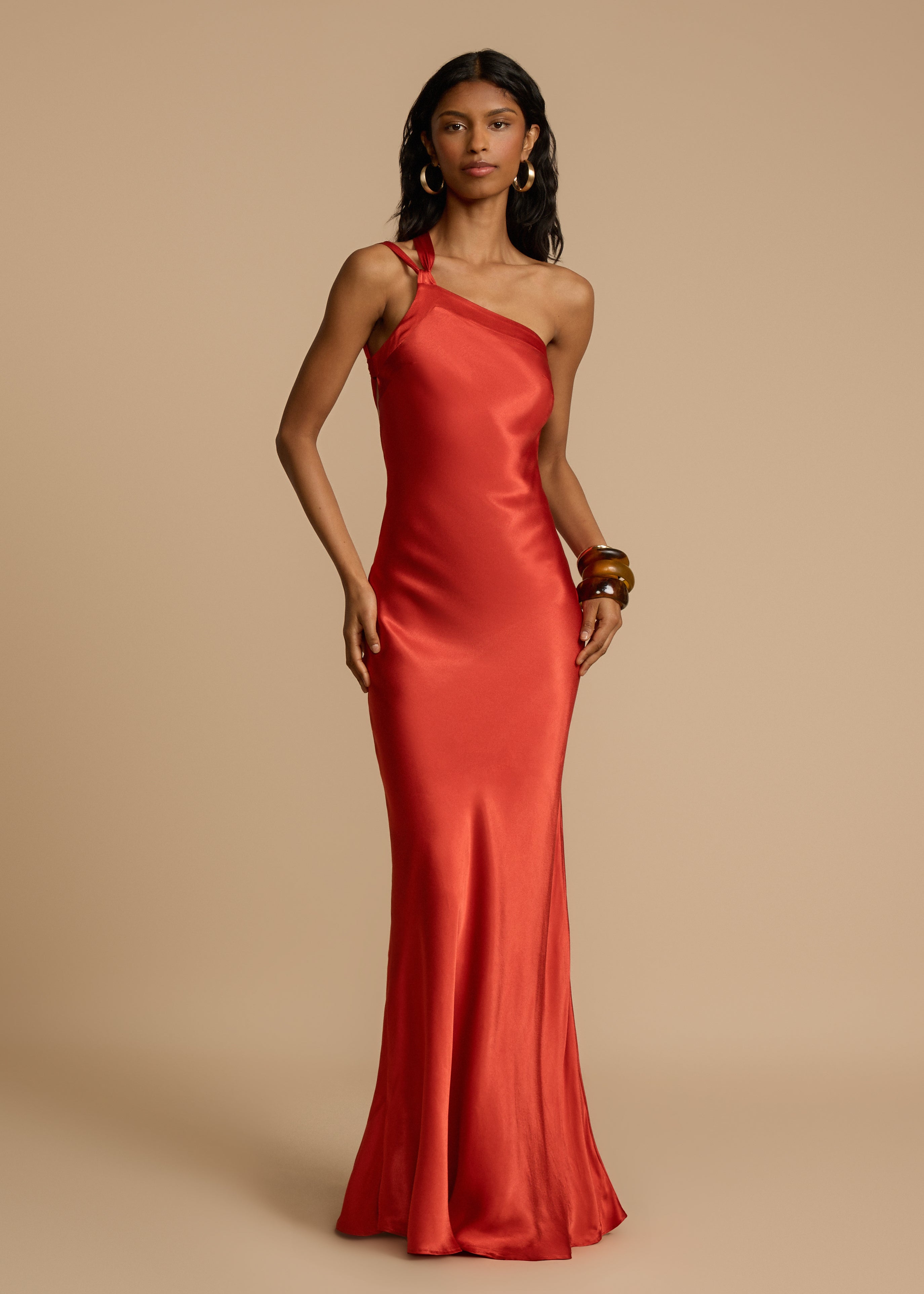 Elena Robe Longue Femme – Rochie de seară din satin de mătase cu spate gol și decolteu asimetric