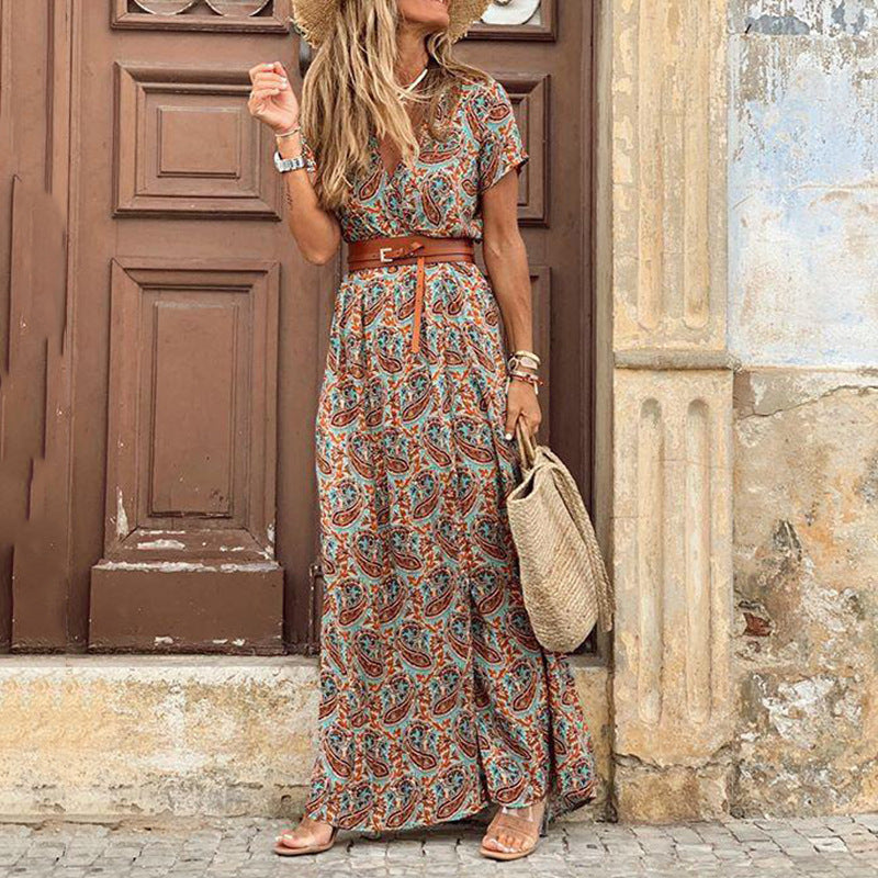 Susan Robe Fleurie Femme – Elegant kjole med V-hals i polyester med komfortabel pasform og smart stil