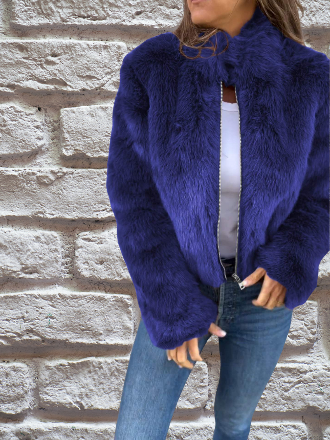 Hiya Short faux fur jacket for women – Chic coat with zipper closure with fur details & warm and comfortable fit