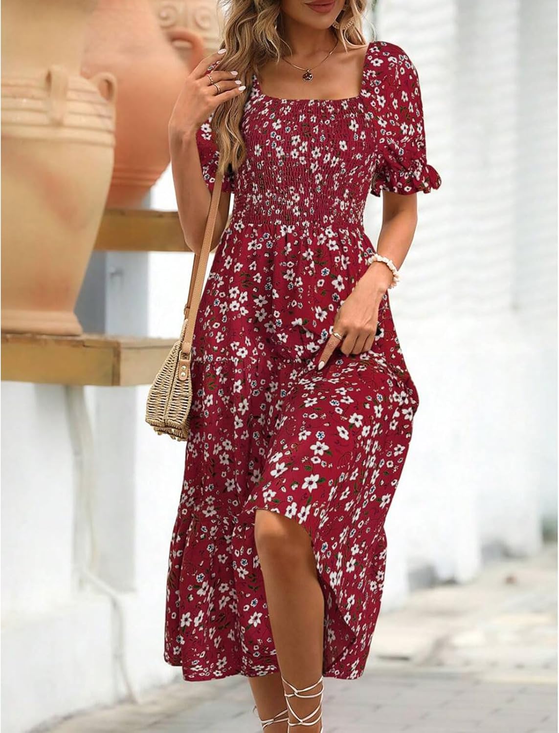 Vestido Angeli para mujer con flores – mangas abullonadas, cintura anudada, corte mini verano chic