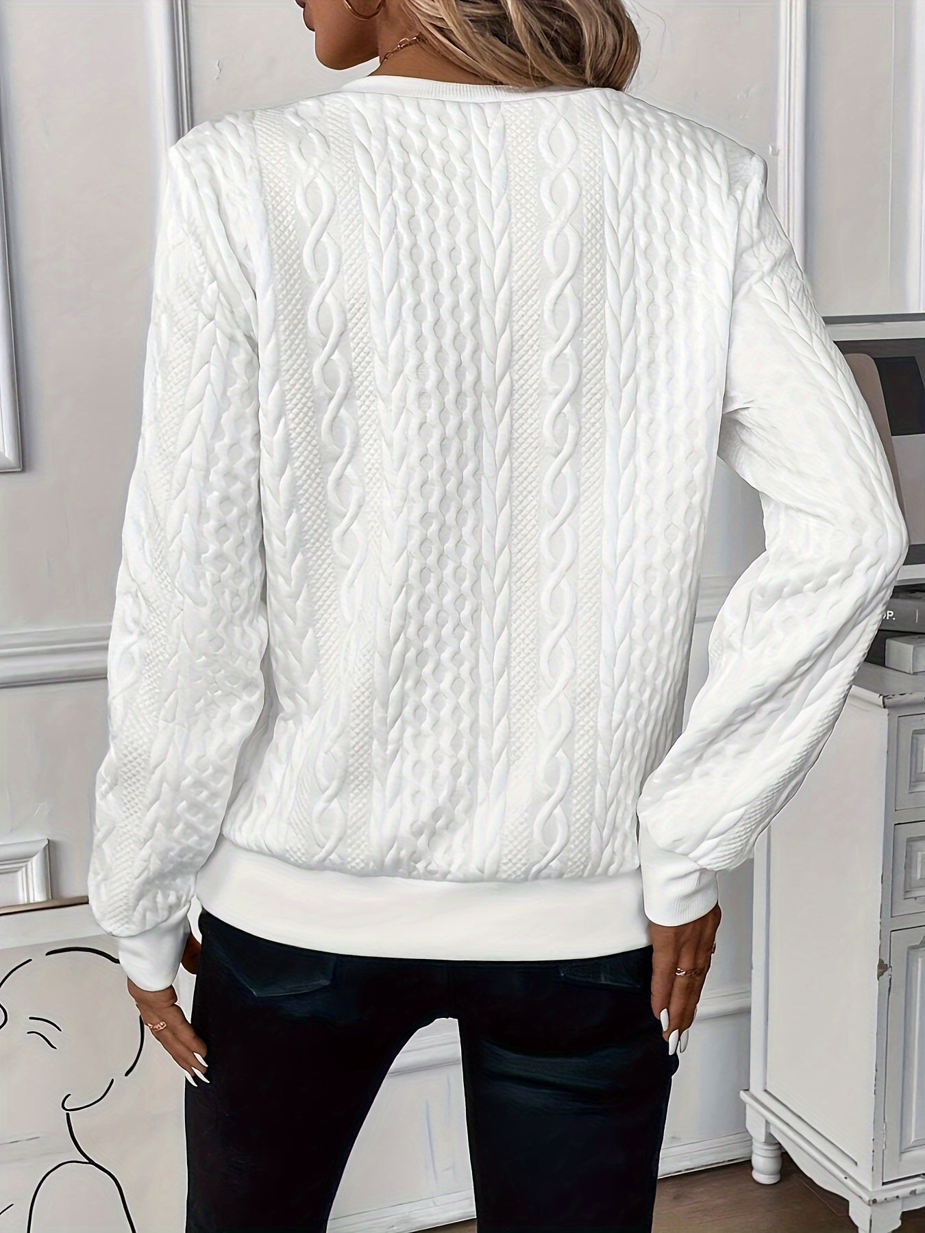 Amora Pull Dame i Blødt Strik – Daglig Komfort & Afslappet Elegance