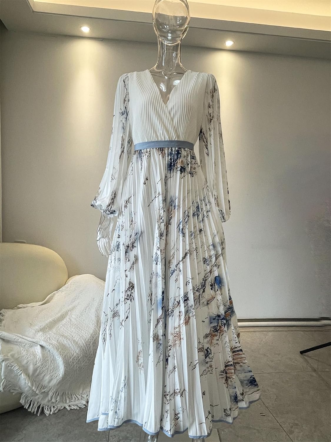 Amélie Damenkleid – Maxikleid mit Blumenmuster, V-Ausschnitt, Taillengürtel, Boho Elegant, Hochzeit