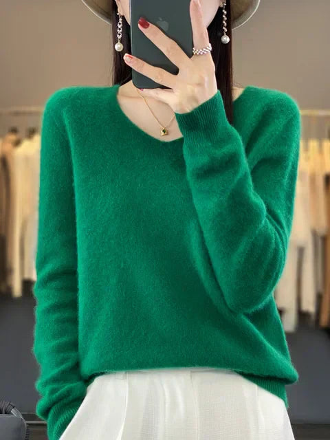 Sweter damski Lily – elegancka dzianina z miękkiej i wygodnej mieszanki z długimi rękawami