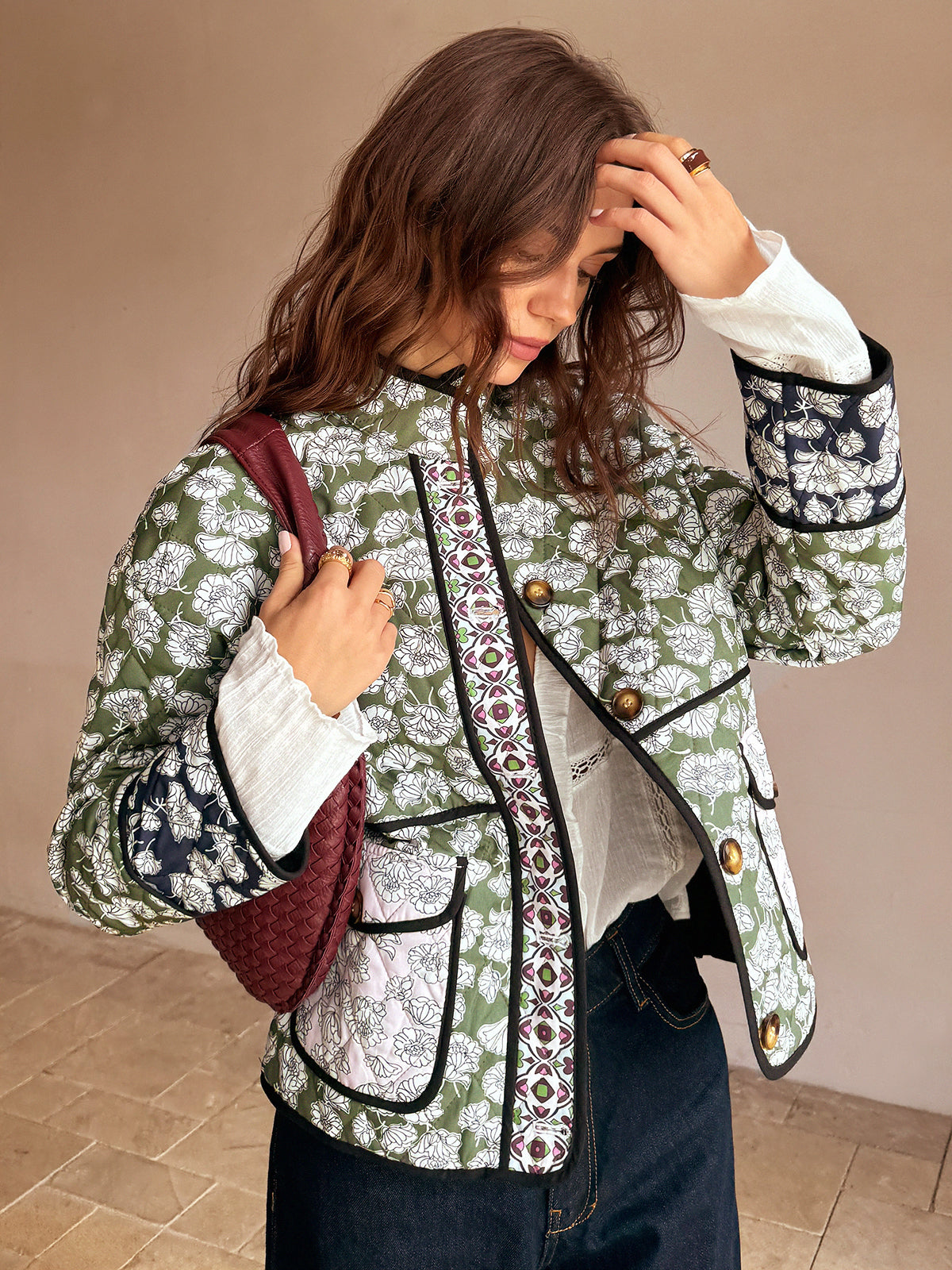 Lennox Veste Matelassée Fleurie – Multicolore, Bohème et Authentique pour un Style Unique
