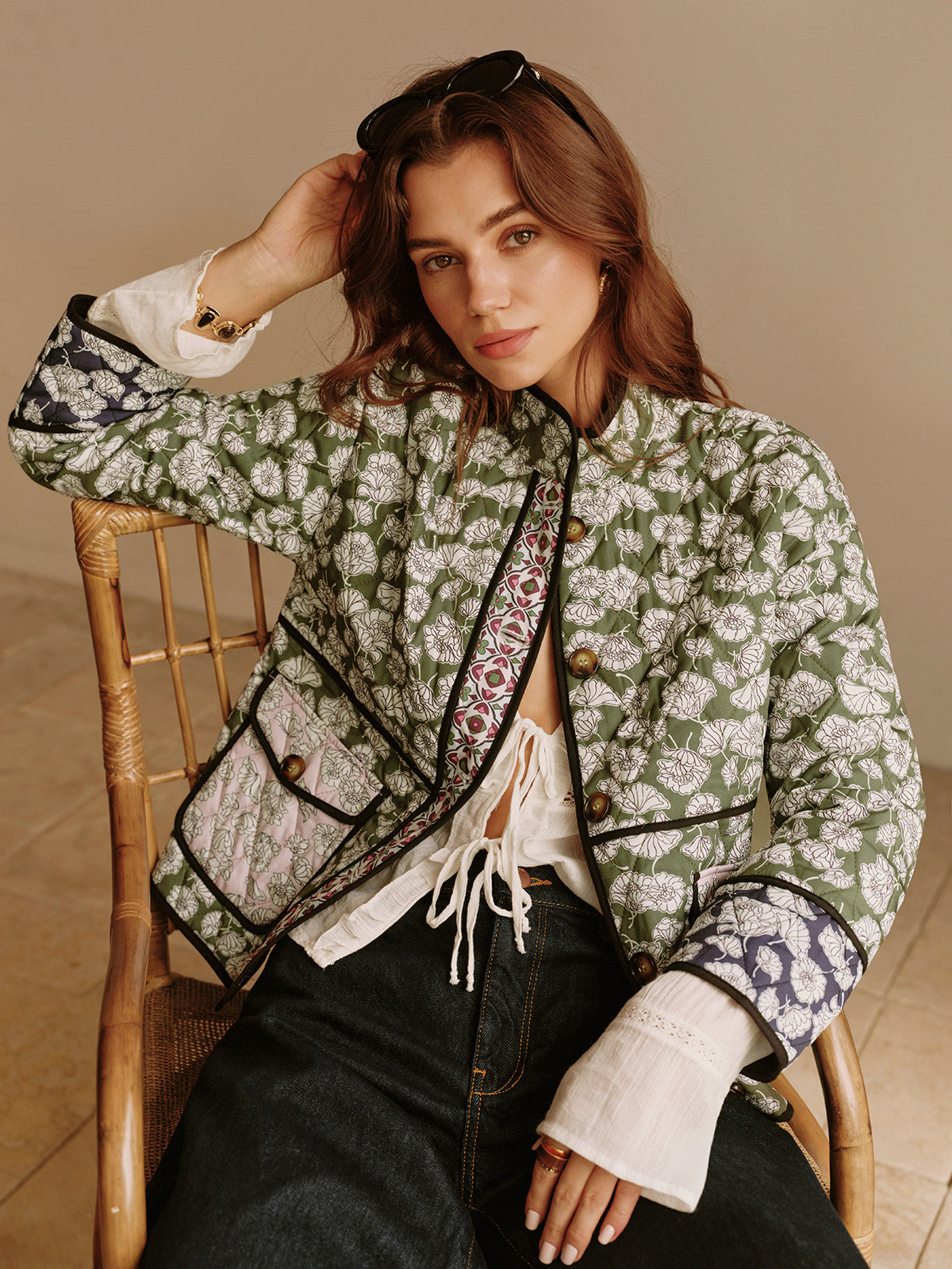 Lennox Veste Matelassée Fleurie – Multicolore, Bohème et Authentique pour un Style Unique