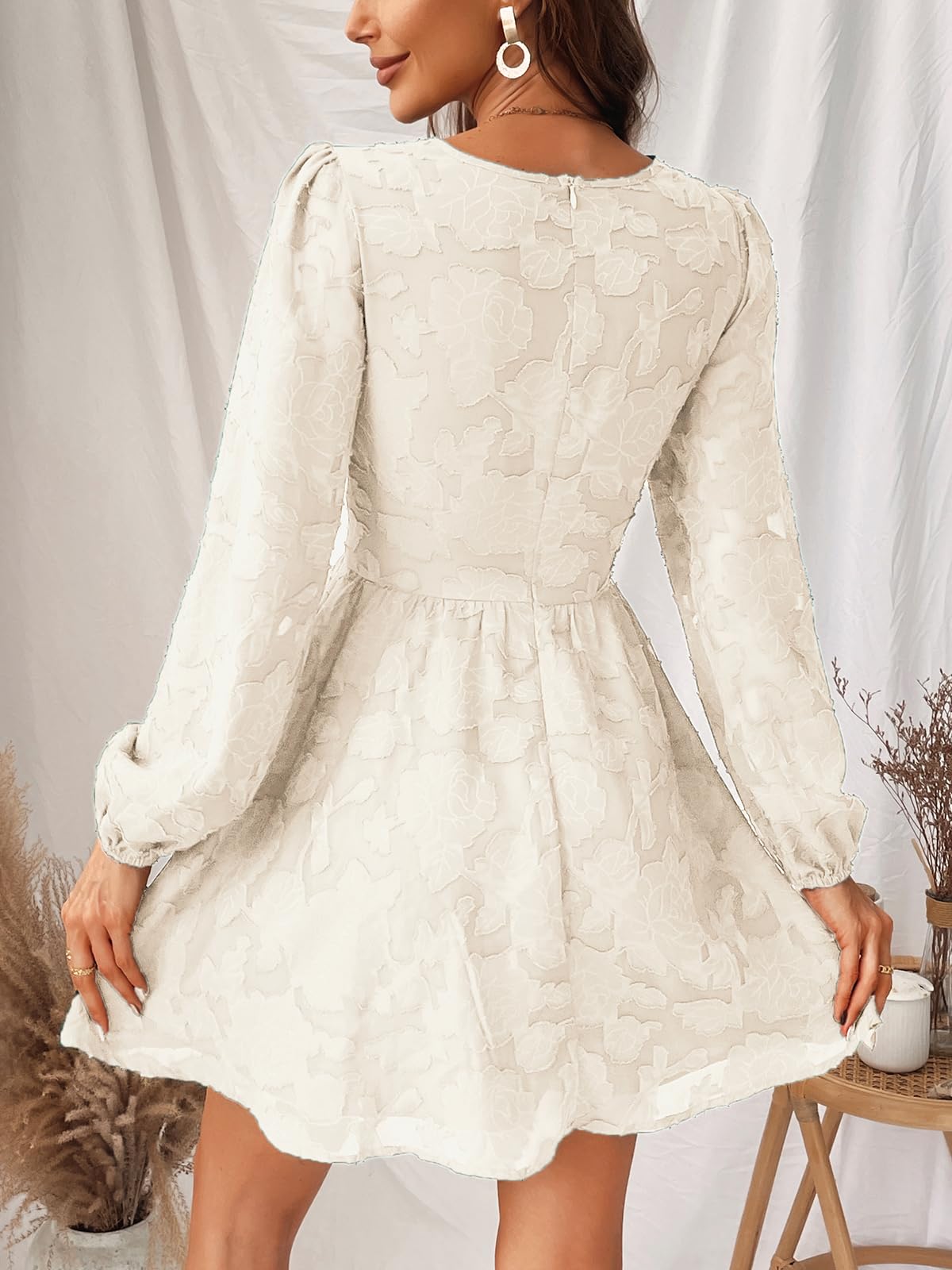 Virelle Robe Cupshe Femme – Dentelle Florale Col V, Manches Longues & Coupe A-Line Élégante
