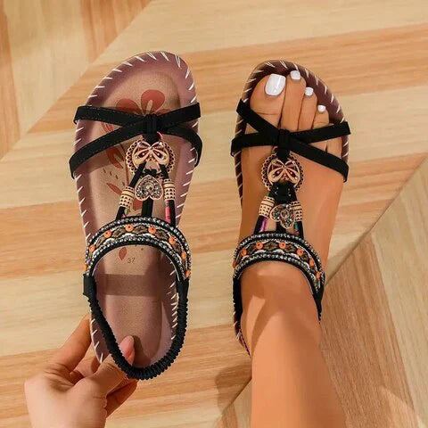 Lainey Sandalen Damen – Elegante Boho-Sandalen mit flacher Sohle und natürlichem Ethno-Look