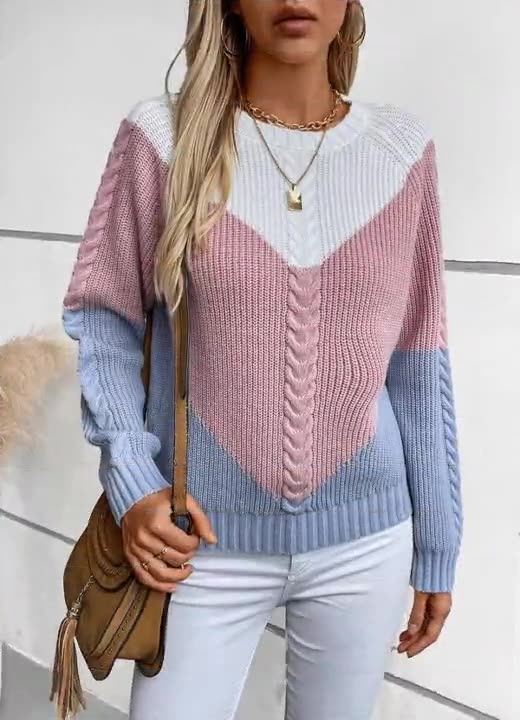 Sweter damski Serenity – miękki splot warkoczowy z eleganckim kontrastowym wzorem na jesień/zimę