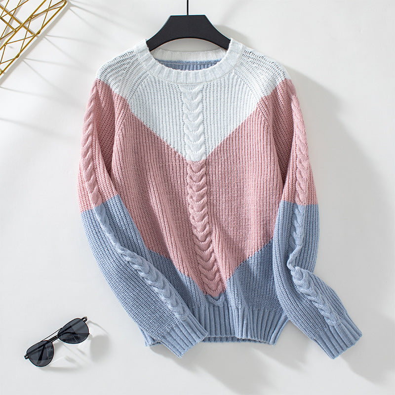 Sweter damski Serenity – miękki splot warkoczowy z eleganckim kontrastowym wzorem na jesień/zimę