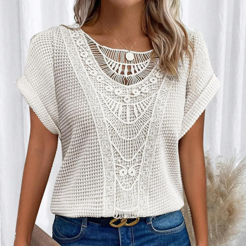 Helene Top Mulher – Design elegante em renda com corte favorecedor e tecido confortável