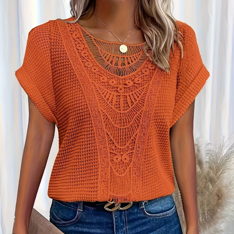 Helene Top Mulher – Design elegante em renda com corte favorecedor e tecido confortável