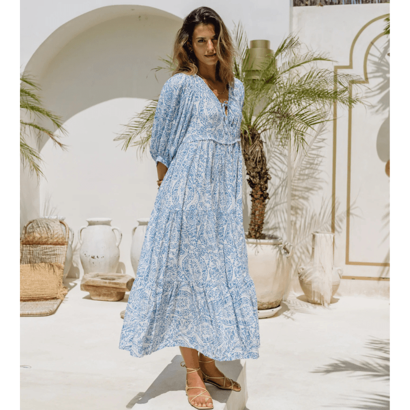 Rosina Robe Longue Looksy – Abstrakt bohemeprint & lagdelt flydende snit