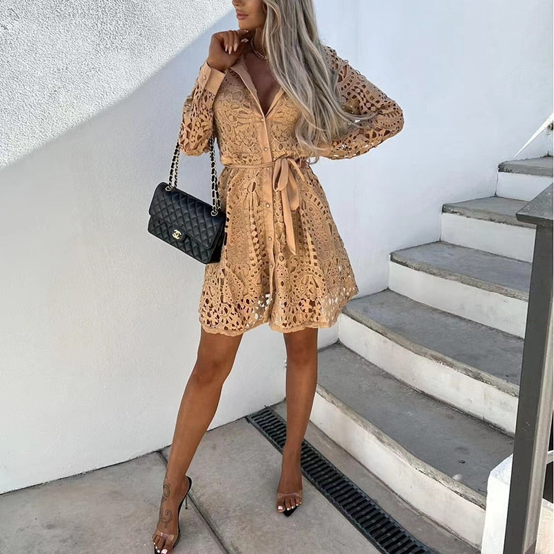 Dionne Robe Dentelle Femme – Robe Élégante à Manches Longues avec Décolleté en V
