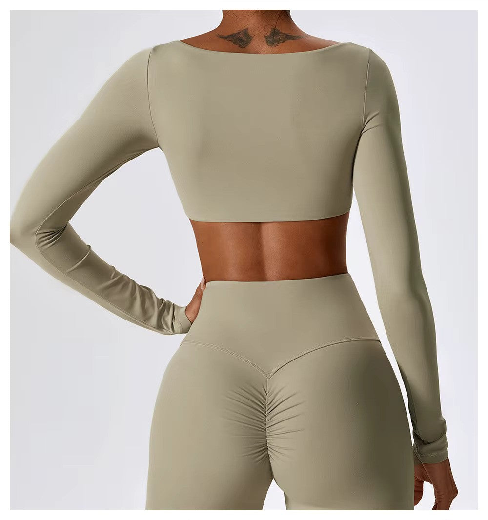 Leila női sport szett – légáteresztő jóga és fitnesz ruha bővülő leggings-szel és testhezálló felsővel