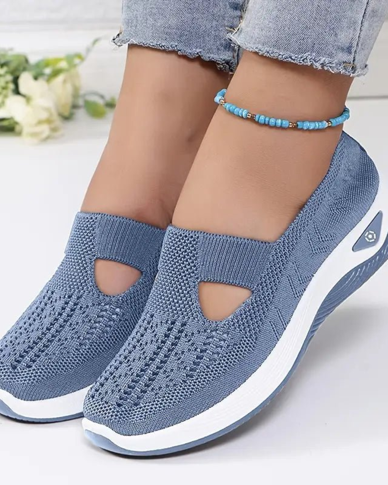 Lucresia Baskets Slip-On Dame – Sko med Kilehæl, Åndbare & Komfortable