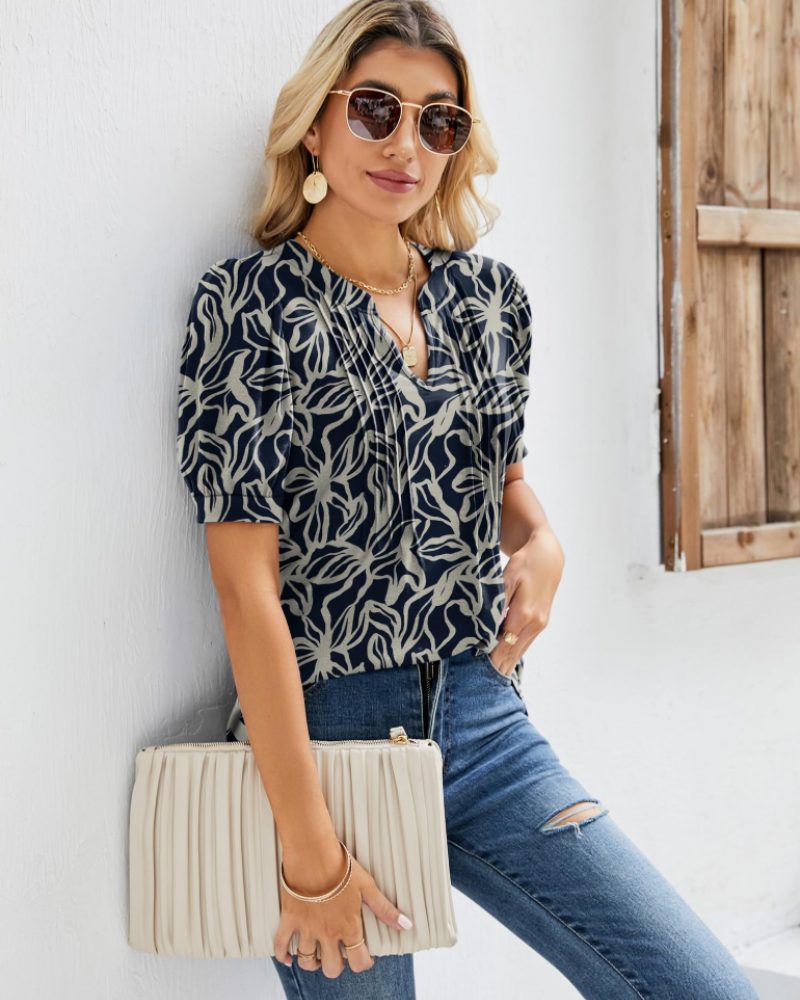 Bluza Nina pentru femei, vară – guler în V cu imprimeu floral, mâneci bufante și croială fluidă