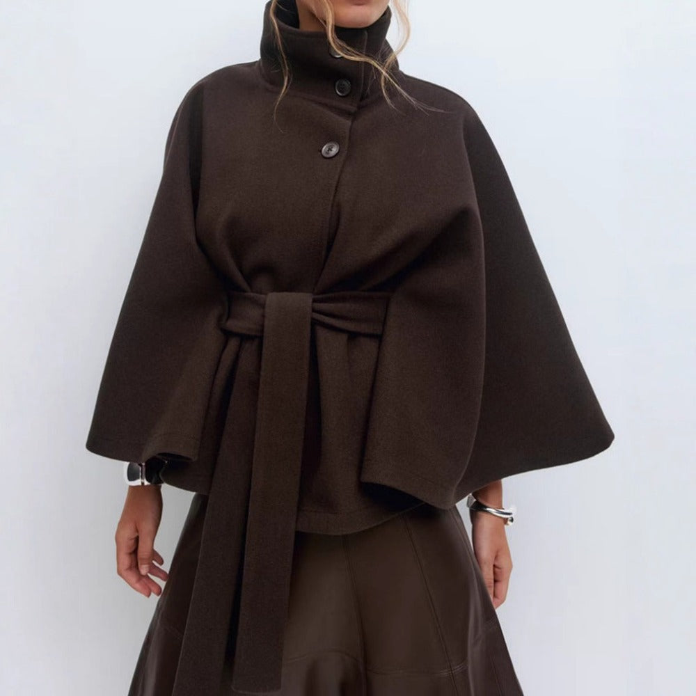 Charlotte Manteau Cape Femme – Col Haut & Ceinture Ajustable pour Eleganz und Winterwärme