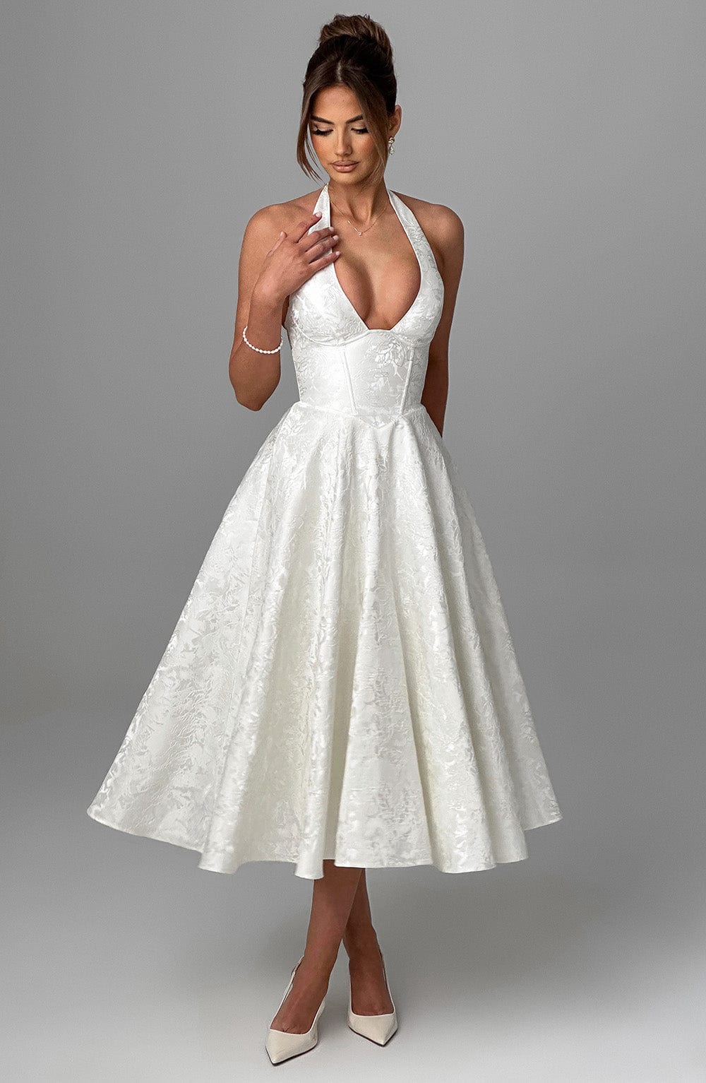 Iris Robe Midi Femme – Robe Dos Nu en Jacquard Floral avec Corsage Ajusté & Jupe Évasée