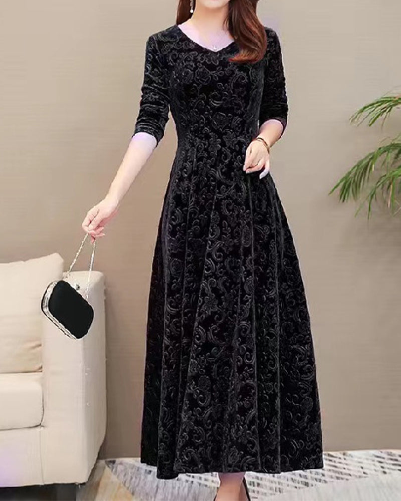 Margaret Robe Femme – Elegant A-line Dress with Feminine Cut for Festive Occasions