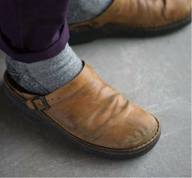 Russel Papuče pre mužov – Absolútne pohodlie a ergonomická podpora na každý deň
