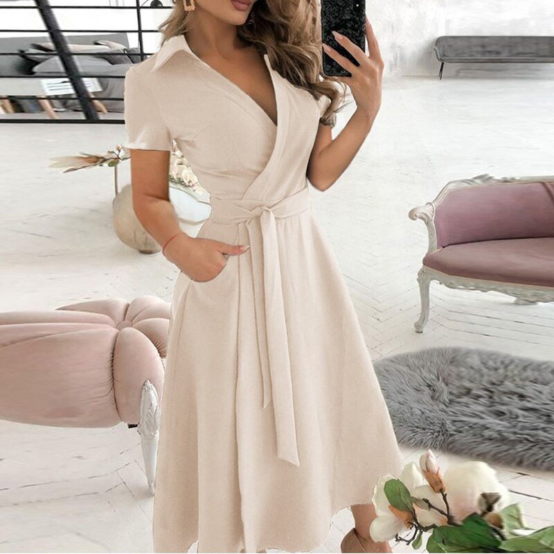 Ella Elegant Women's Dress – Cotton Dress with Fitted Waist & Versatile Classic Style