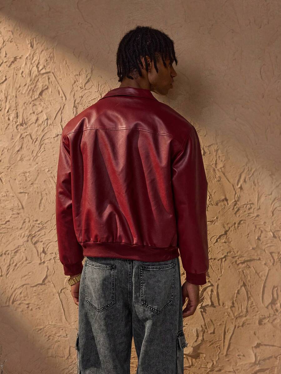 Vince Veste Homme Similicuir Rot – Moderne Reißverschlussjacke mit fallenden Schultern Urbaner Stil