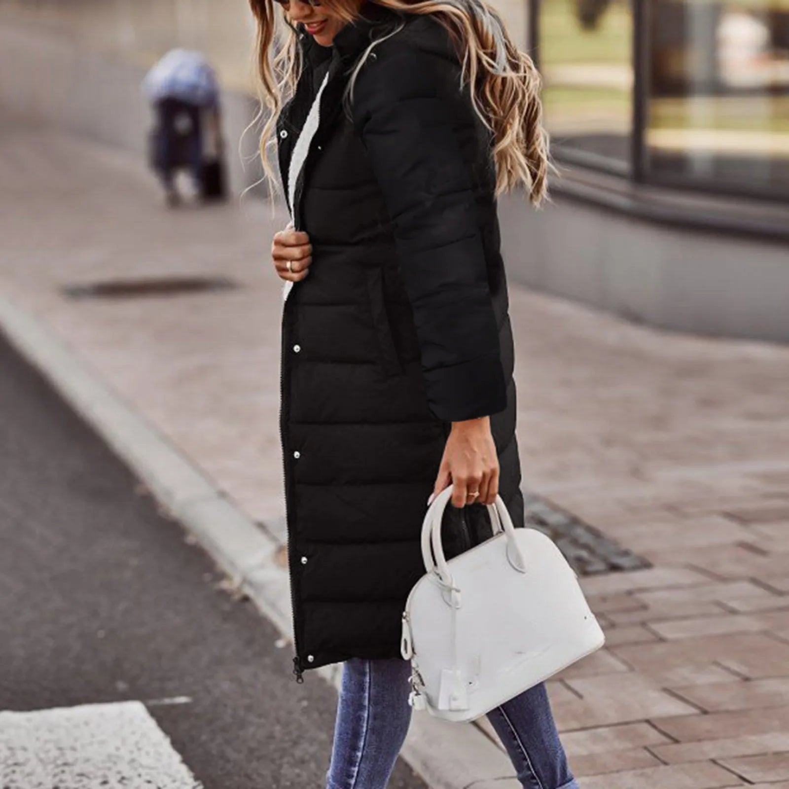 Evie Doudoune Longue Femme – Manteau Hiver Chaud avec Capuche & Coupe Élancée Légère