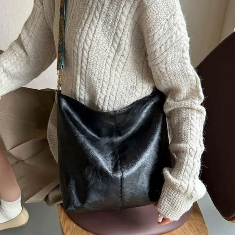 Ženska torba preko ramena Wanda – elegantna torba od umjetne kože s patentnim zatvaračem i kompaktnim dnevnim oblikom