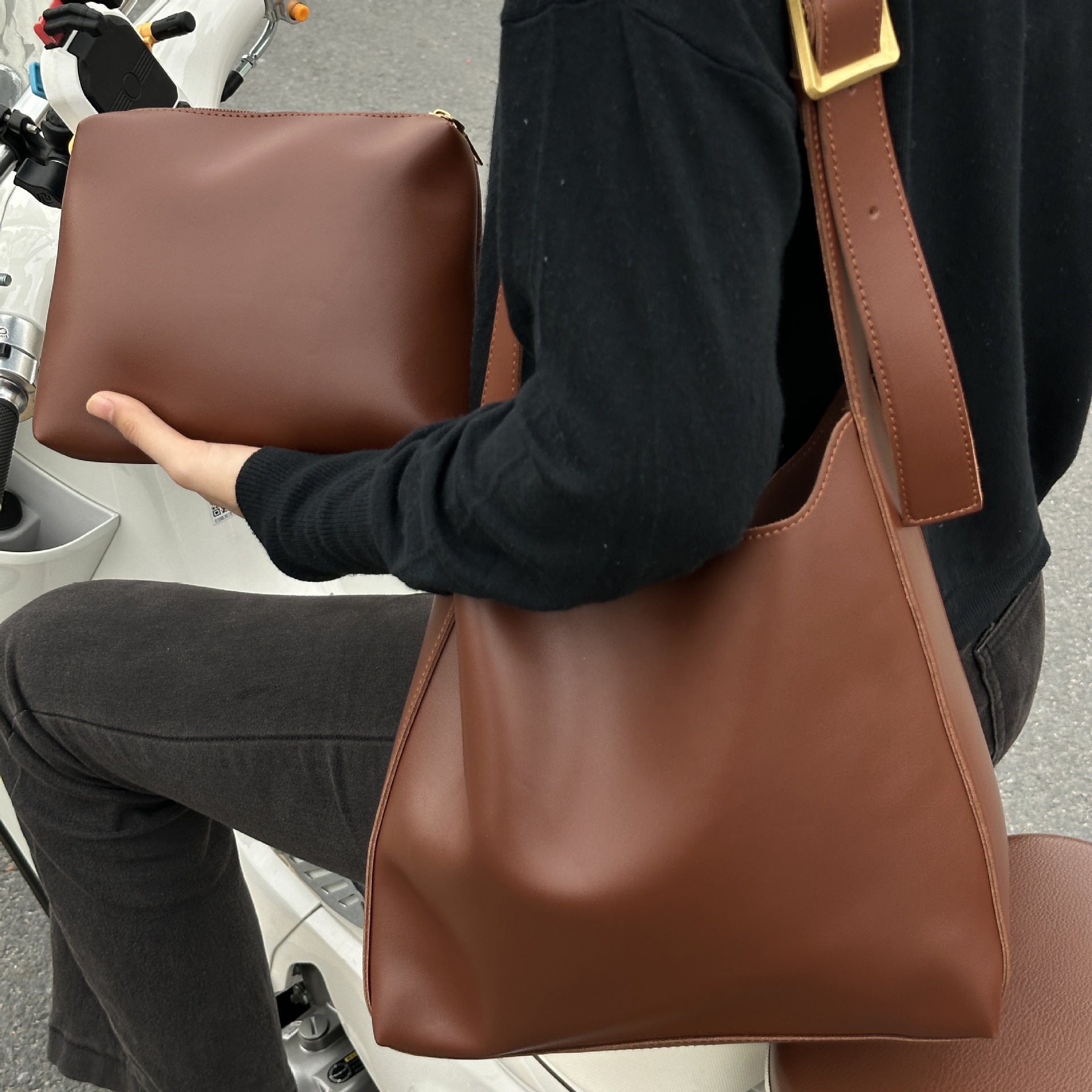 Julie Dames Tas – Elegante en Functionele Tas voor Dagelijks Gebruik