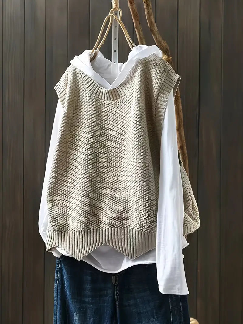 Damski sweter bez rękawów Vanya – wygodny, prosty krój i klasyczny okrągły dekolt