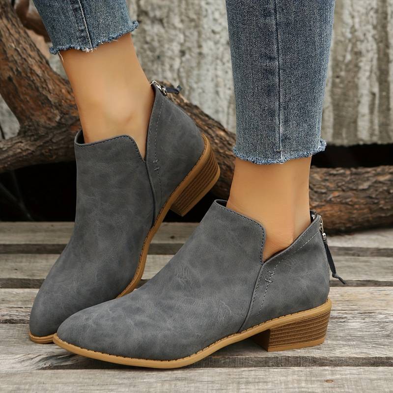 Bottines Femme Josephine – elegante støvler med spids snude med udskåret detalje & skridsikker sål