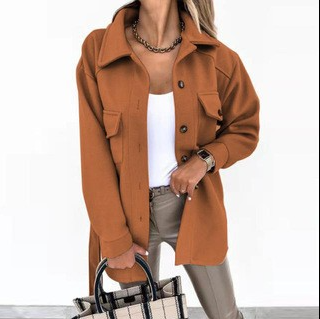 Kayleigh Naisten Ylisuuri Suora Beige Yöpaita, Tyylikäs ja Rentoon Käyttöön