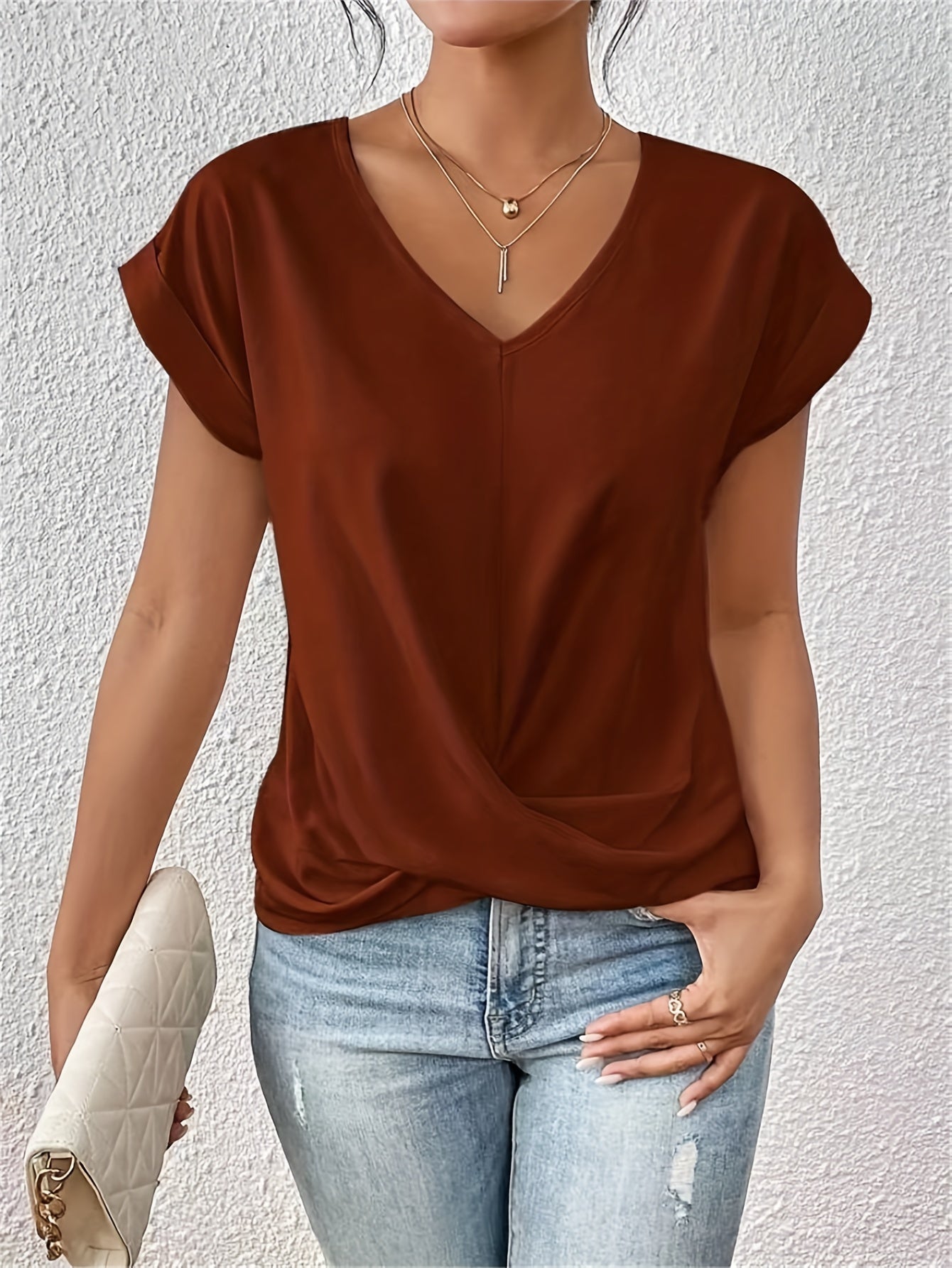 Yasmine Top Femme – Col en V avec Détail Nœud, Drapé Élégant & Coupe Confortable