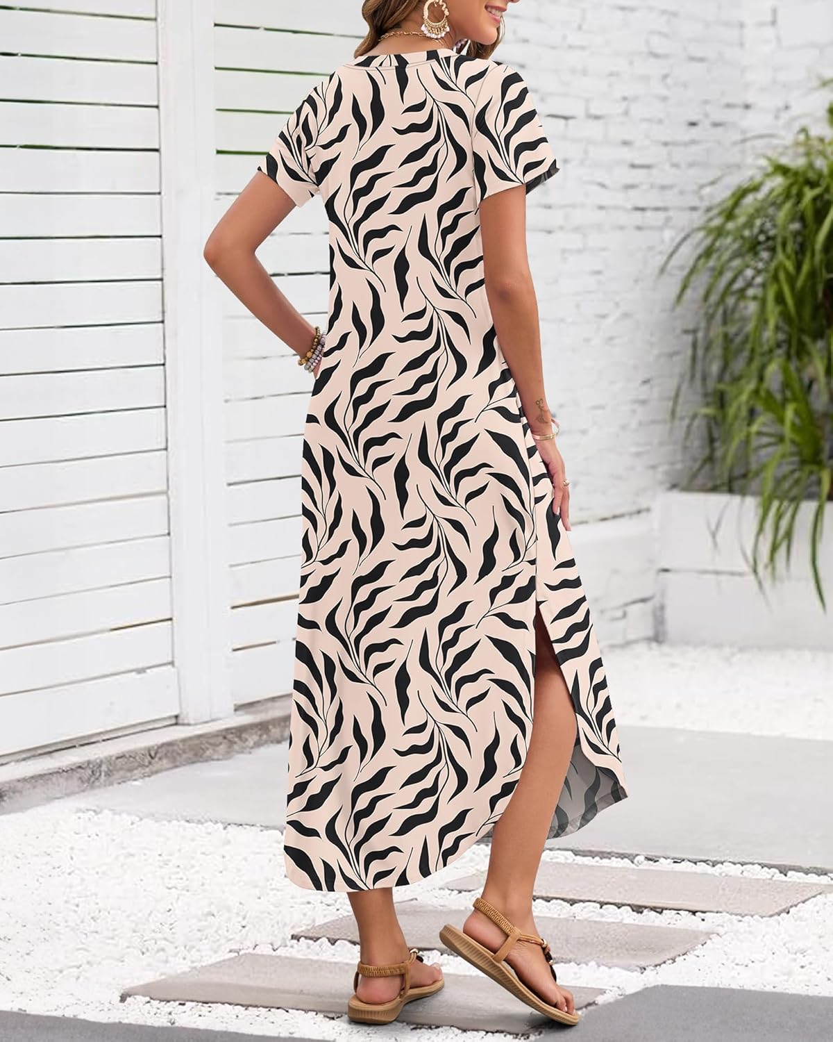 Vestido Maxi Nina para Mulher Verão – Vestido Longo com Decote em V, Fenda, Mangas Curtas e Bolsos