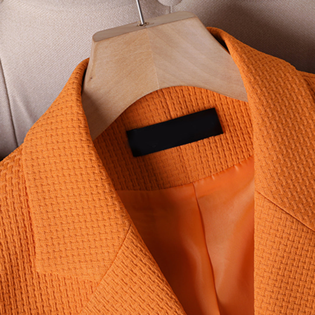 Pia Blazer Dame – Elegant Blazer med Enkel Knappeåpning og Lange Ermer for Alle Anledninger