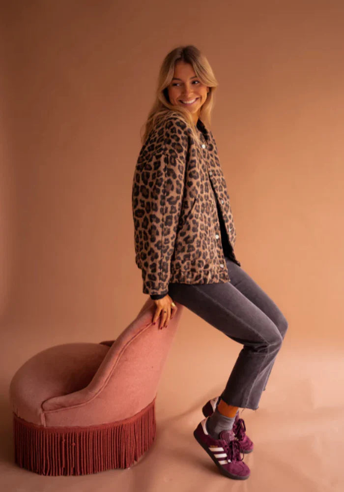 Valeria Veste Femme – Elegantní leopardí bunda s potiskem zvířat a pohodlným střihem