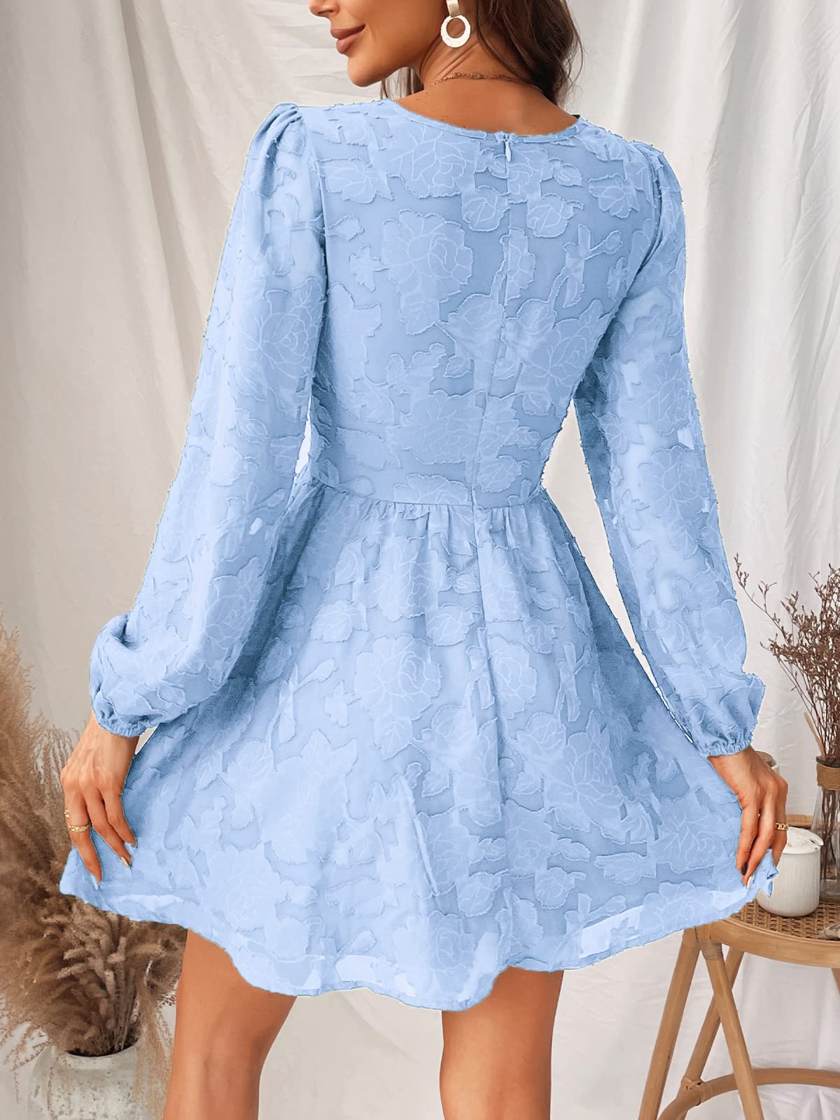 Virelle Robe Cupshe Femme – Dentelle Florale Col V, Manches Longues & Coupe A-Line Élégante