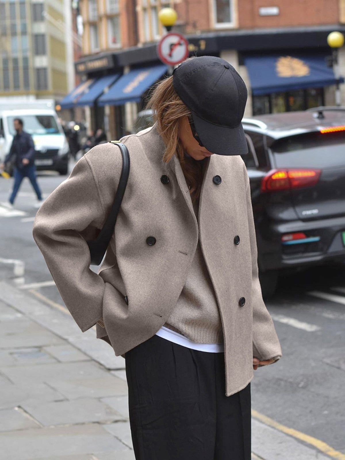 Louisa Coat Woman Autumn Winter – Warm, Elegant with Buttons and Casual Fit
