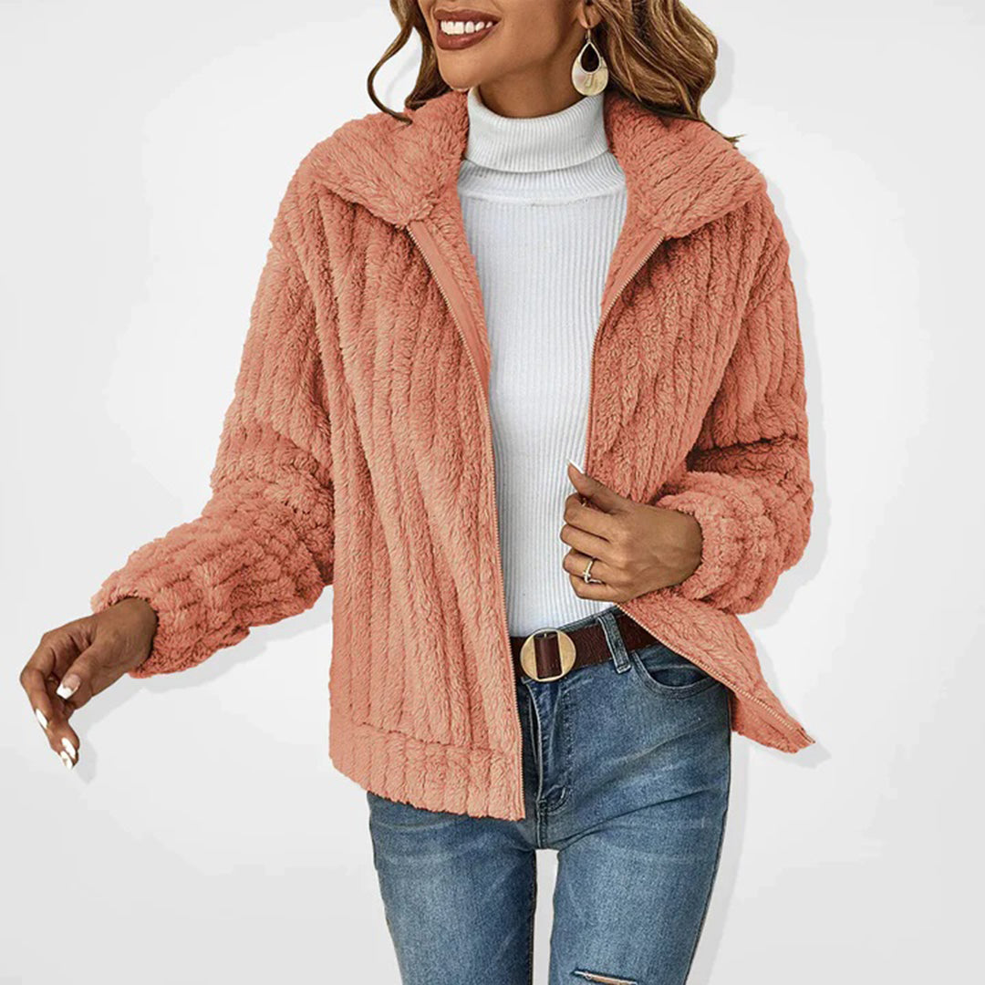 Colete Longo Feminino Noa em Pêlo Polar – Elegante, Quente com Fecho de Correr e Bolsos Práticos