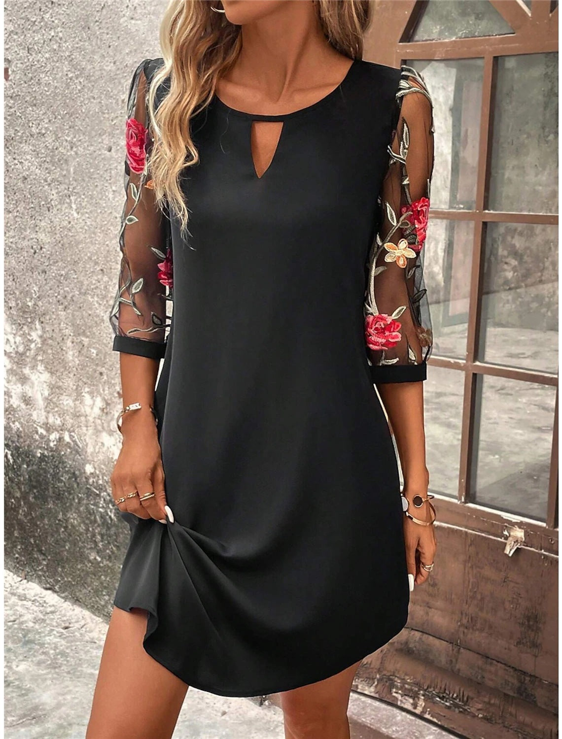 Katherine Robe de Soirée Femme – Robe Longue Aérienne avec Coupe Cintrée & Tissu Haut de Gamme