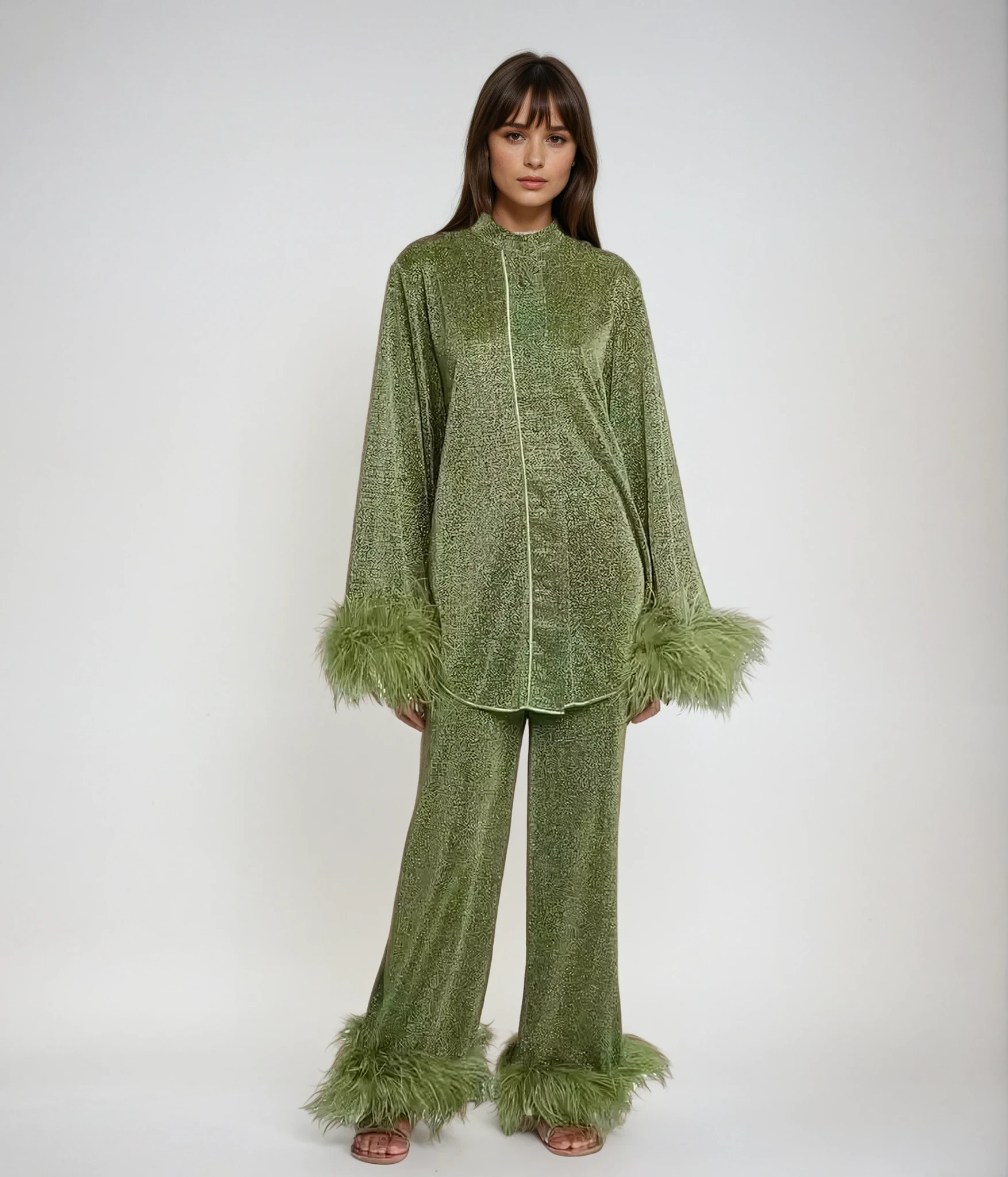 Ensemble Femme Laila – Ensemble Deux Pièces Élégant avec Col à Plumes & Coupe Ample