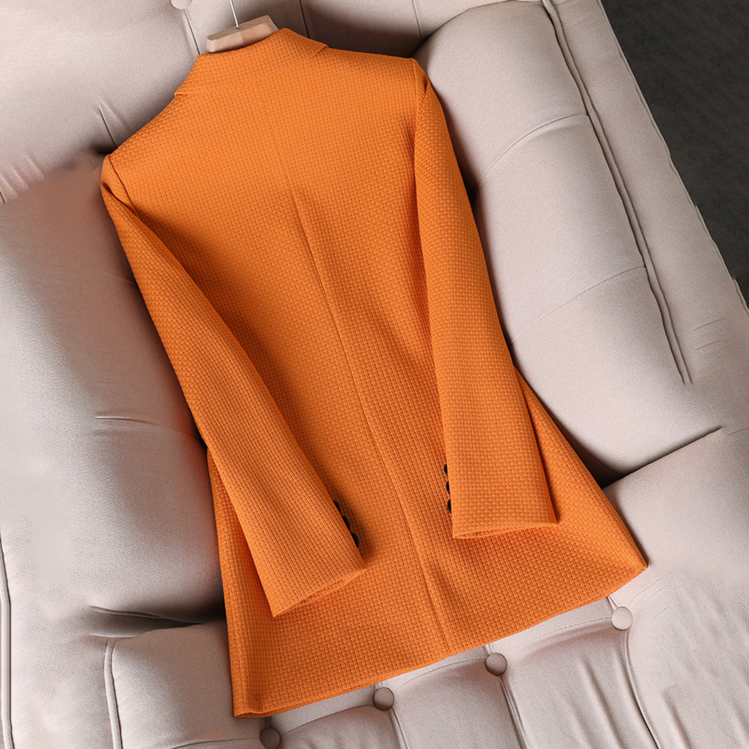 Pia Blazer Dame – Elegant Blazer med Enkel Knappeåpning og Lange Ermer for Alle Anledninger