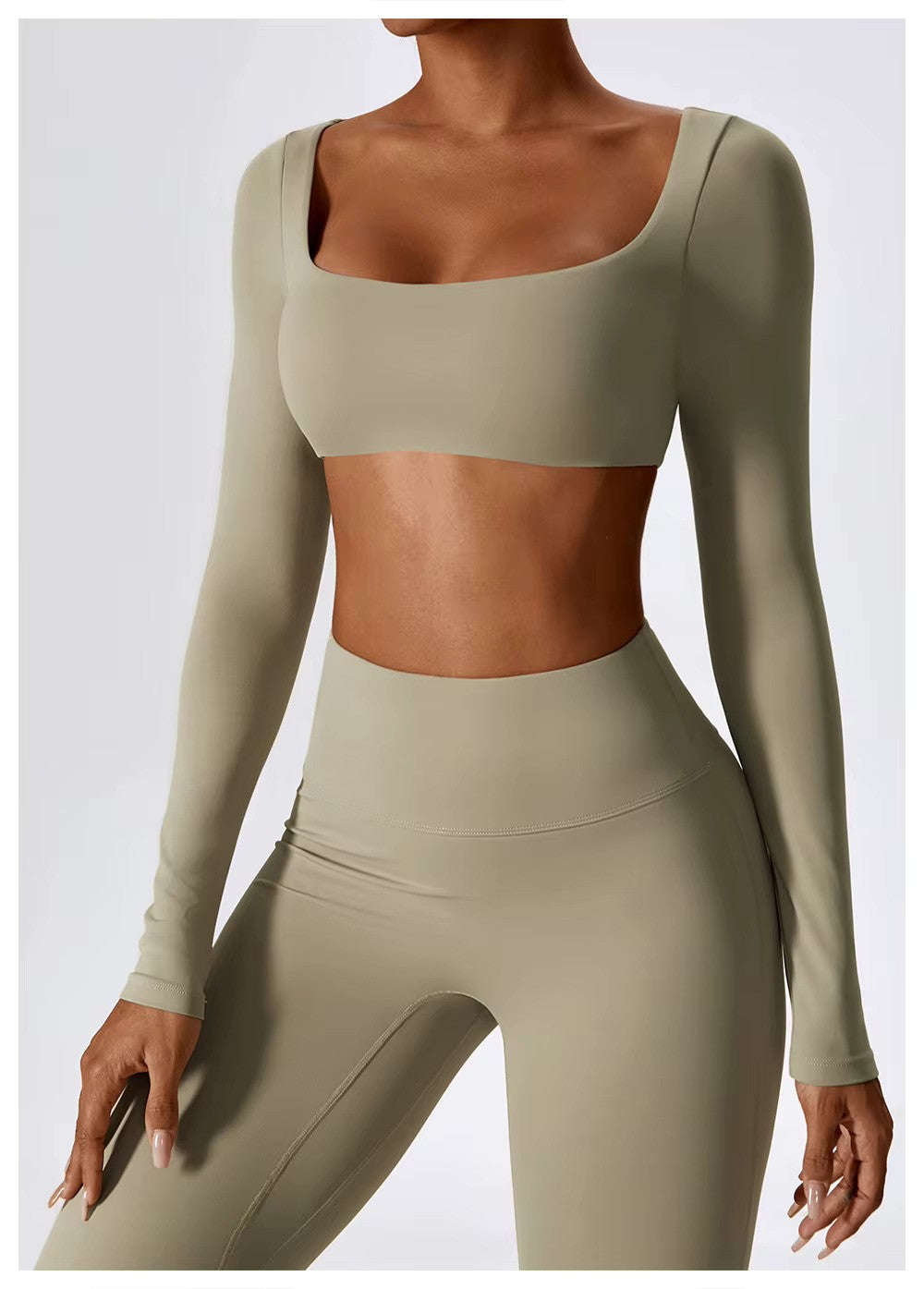 Leila női sport szett – légáteresztő jóga és fitnesz ruha bővülő leggings-szel és testhezálló felsővel