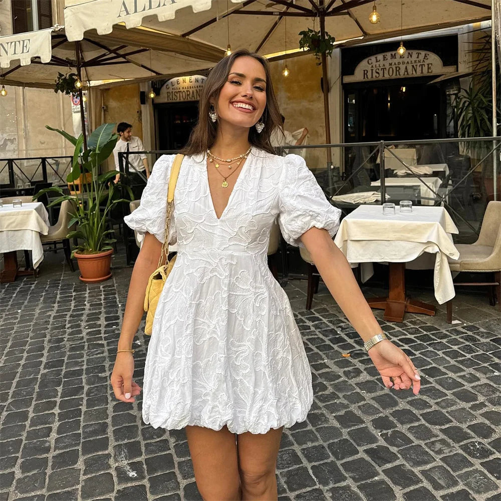 Vestido Mujer Charlotte – Élégante Robe au Design Intemporel en Tissu Luxueux et Confortable